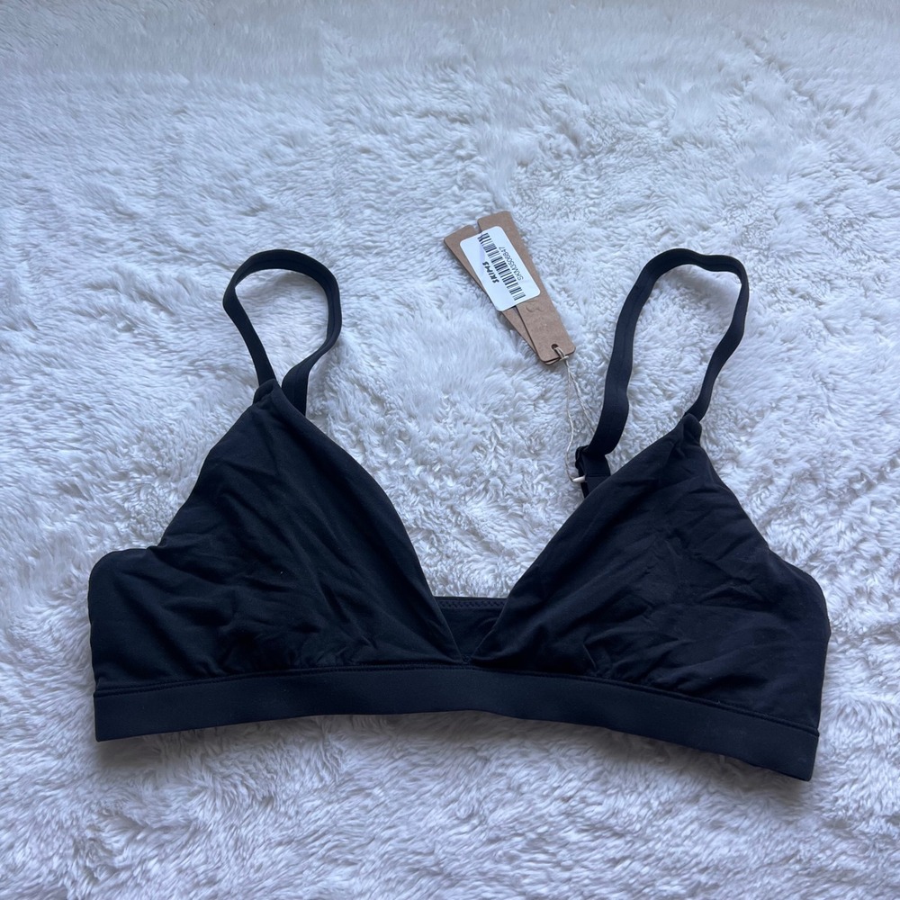 SKIMS Fits Everybody Triangle Bralette Onyx Black BR-TRI-9200 Women's Medium NEW